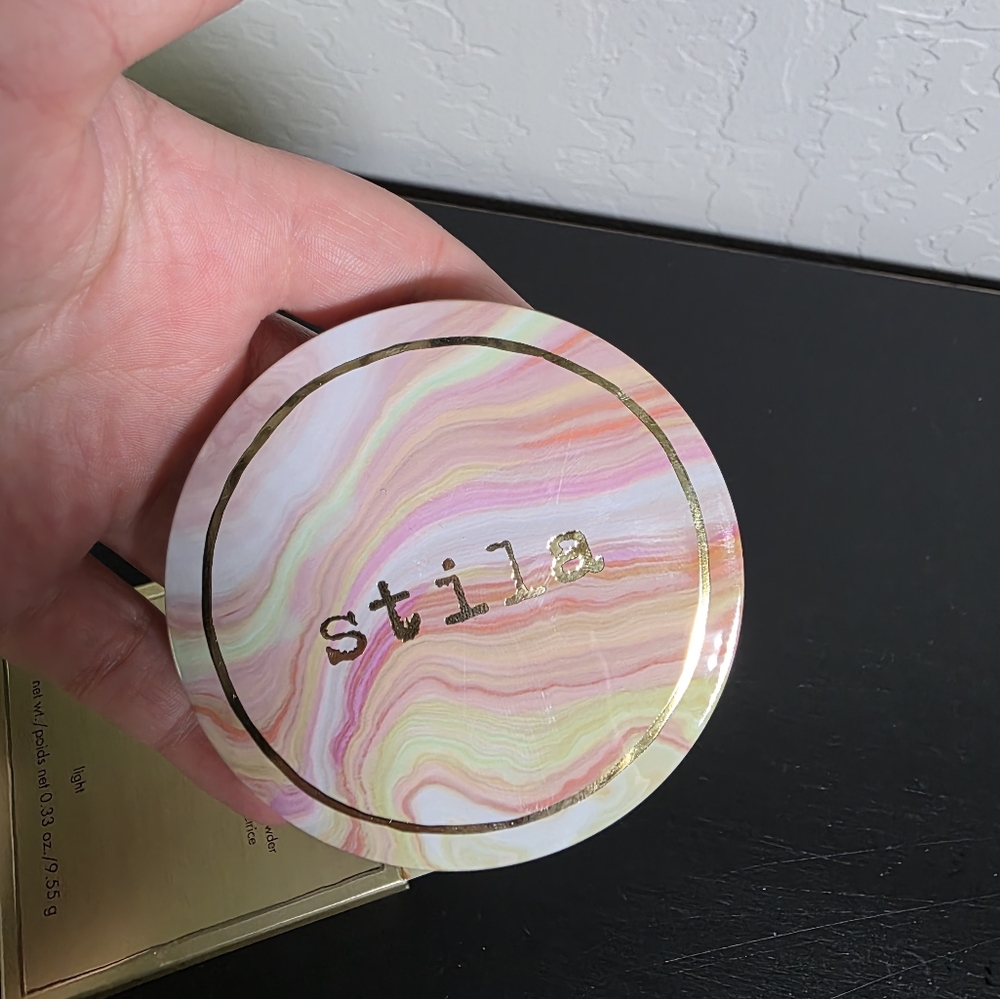 NEW Stila One Step Correct Brightening Finishing Powder - Picture 7 of 7